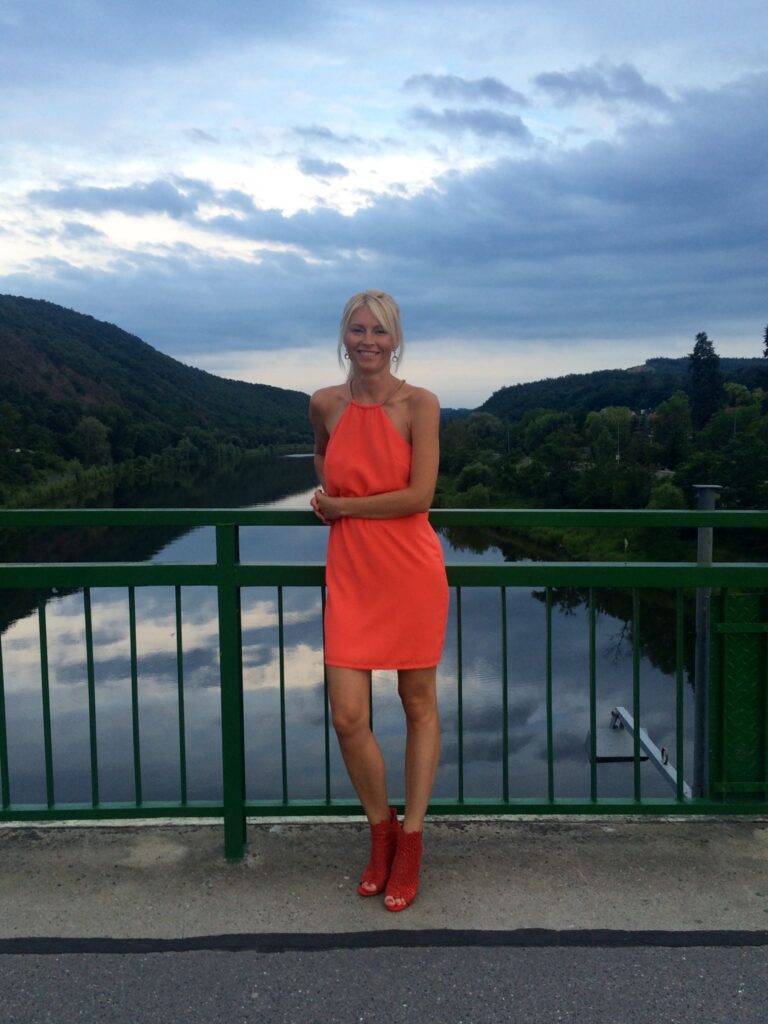 Petra QUICK - Lögnerska, Bedragerska,Tjuvkvinnan,  Manipulatör