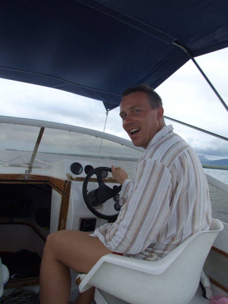 Petra QUICK - Lögnerska, Bedragerska,Tjuvkvinnan,  Manipulatör