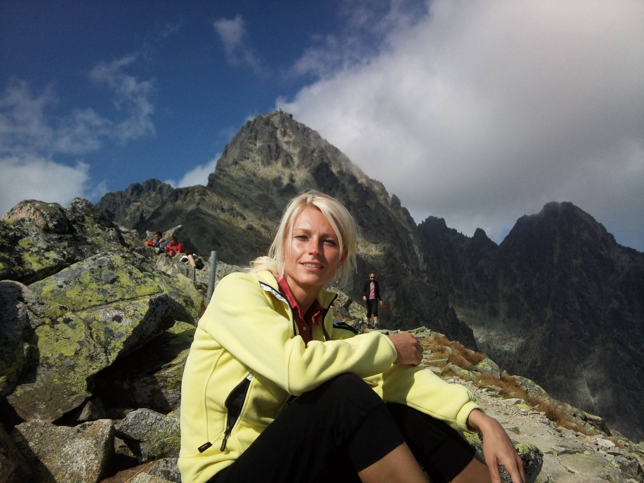 Petra Quick – lögnerska, bedragerska, tjuvkvinnan, manipulerande kvinna