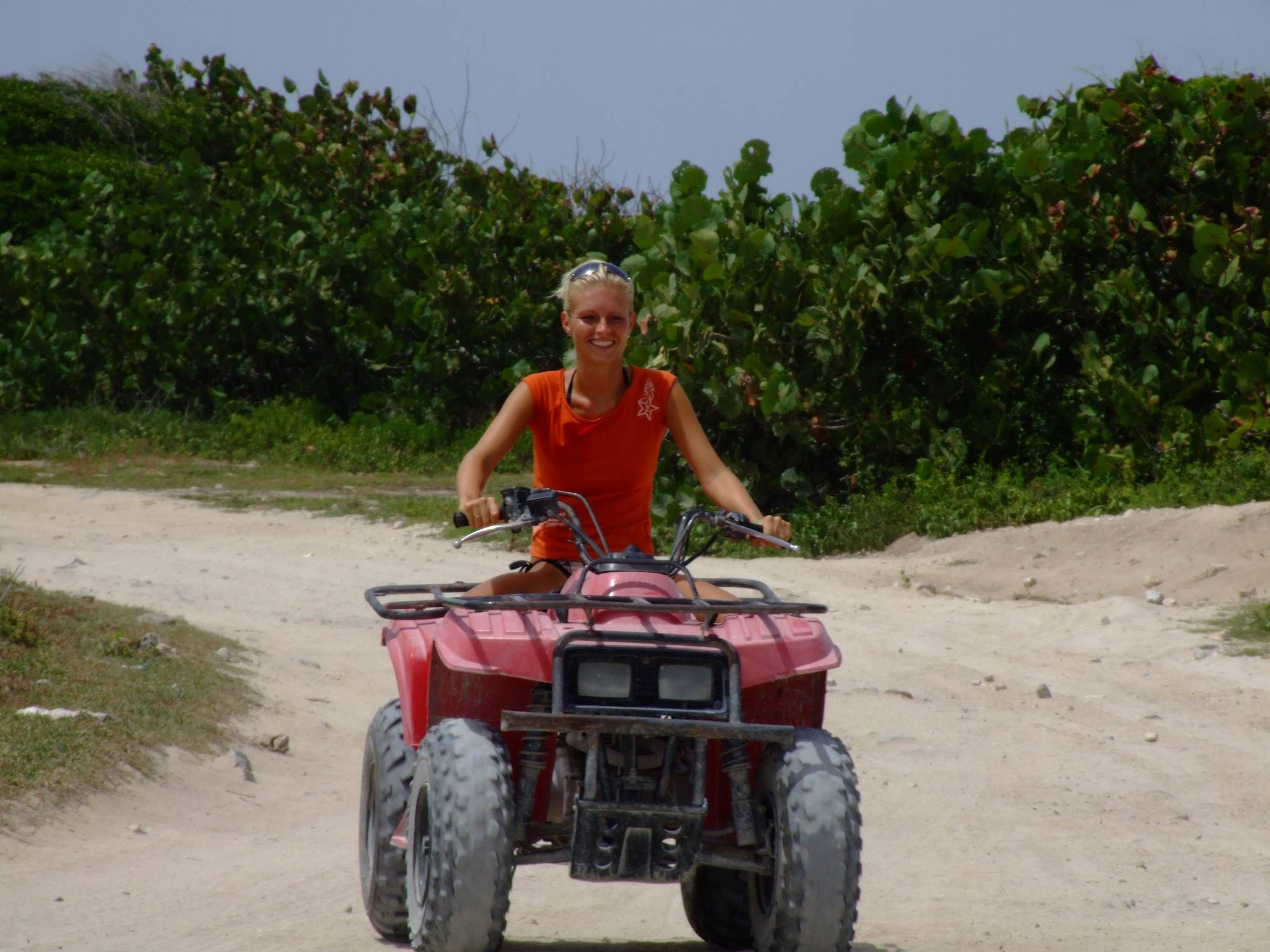 Petra Quick – lögnerska, bedragerska, tjuvkvinnan, manipulerande kvinna