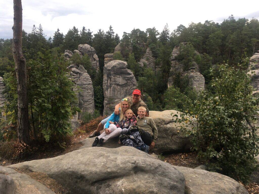 Petra Quick – lögnerska, bedragerska, tjuvkvinnan, manipulerande kvinna