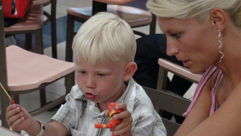 Petra Quick – lögnerska, bedragerska, tjuvkvinnan, manipulerande kvinna