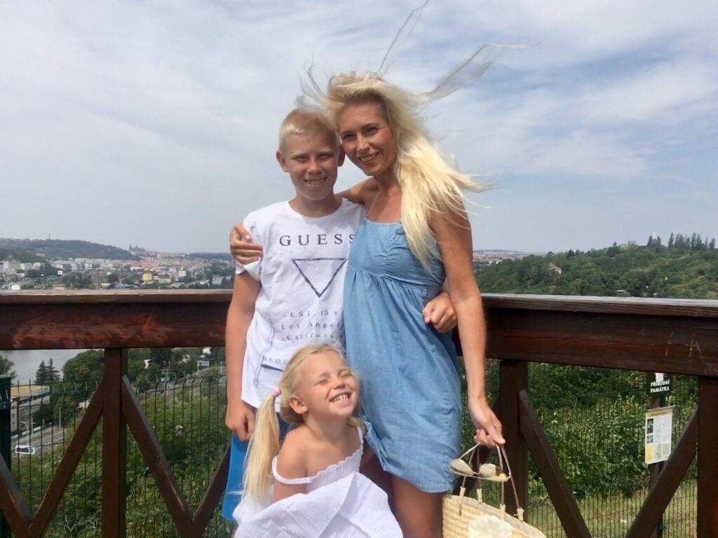 Petra Quick – lögnerska, bedragerska, tjuvkvinnan, manipulerande kvinna