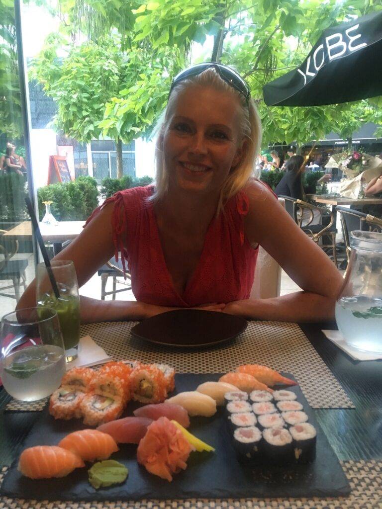 Petra Quick – lögnerska, bedragerska, tjuvkvinnan, manipulerande kvinna